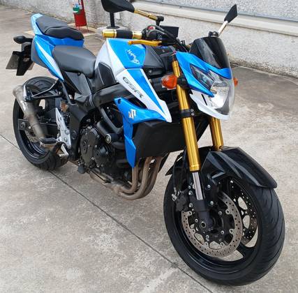 SUZUKI GSR 750ZA 